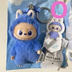 POP MART ラブブ　イニシャルO ぬいぐるみキーホルダー