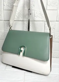 【極美品】FURLAフルラGEMMAジェンマ ショルダーバッグ グリーン