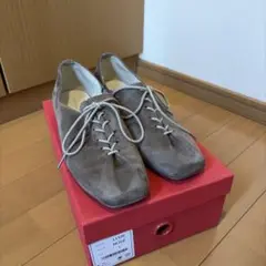 グレー スエード レースアップシューズ 箱付き