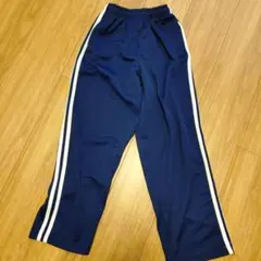 Item thumbnail for item fdddefdc-5fbe-4baa-a4c3-d9f0f3ef72c4