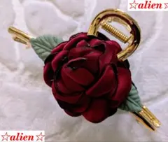 【薔薇モチーフ☆ヘアクリップ♪】バラ　ゴールド　髪飾り　バレッタ