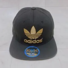 adidas originals キャップ M/L ブラック　ゴールド刺繍