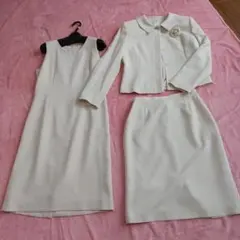 ノーブランドベージュスーツワンピース３点セット