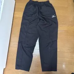 ミズノ　ウィンドブレーカー下