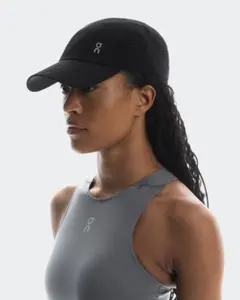 On オン Lightweight Cap ライトウェイトキャップ ブラック