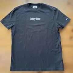 トミージーンズ　TOMMY JEANS Mサイズ　黒Tシャツのサムネイル