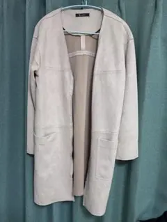 ベージュ スエード ロングコート