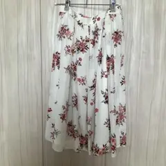 NATURAL BEAUTY スカート　花柄