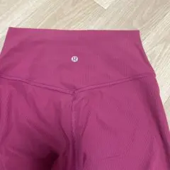 【美品】lululemon ヨガパンツ リブ素材 パープルのサムネイル
