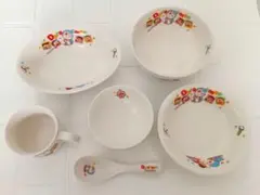 ドラえもん　食器6点セット　磁器製