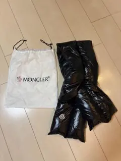 きょうしんたろう様専用 MONCLER ブラックマフラー 収納袋付き