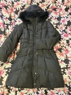 フード付き黒ロングダウンジャケット