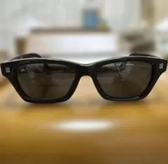 Burberry ブラック　サングラス