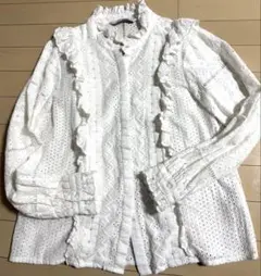 ZARA フリル付きホワイトシャツ