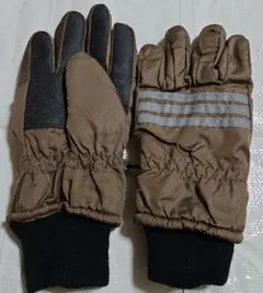 Item thumbnail for item e4eac62b-65f7-434a-88b7-715b67bbef5b