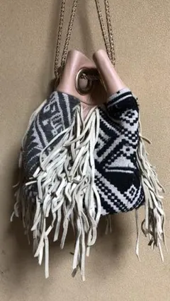 お値下げ　Delphine Delafon デルフィンデラフォンフリンジバッグ♥︎