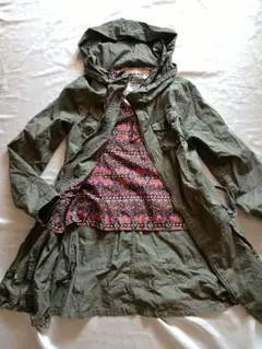ミリタリージャケット 　フード付き　Lサイズ レディース　カーキ