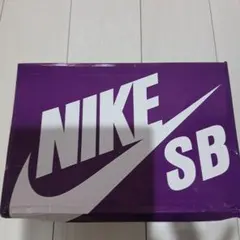 NIKE SB ホワイト グレー スニーカー　堀米雄斗モデルのサムネイル
