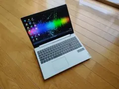 Ideapad Lenovo ノートパソコンのサムネイル