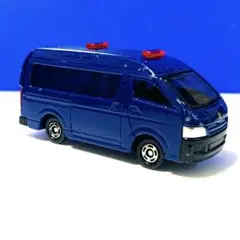 トミカ 覆面パトカー　ハイエース　機動隊バス　右翼 トミカ 覆面パトカー ハイエース 機動隊バス 右翼 - メルカリ