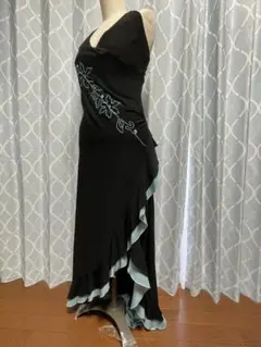 ラテンパーティドレス