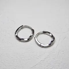 S925 フープピアス　シルバー　レディース　ツイスト　シンプルアクセ