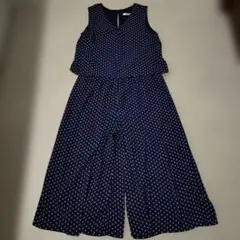 Vネックオールインワン