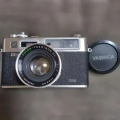 Yashica Electro 35 GS 本体のサムネイル