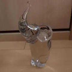 ヴィンテージクリスタル象（赤ちゃん付き）～5.5インチ　クリスタル灰皿セット ヴィンテージクリスタル象（赤ちゃん付き）～5.5インチ クリスタル灰皿