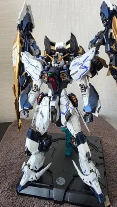 m*p様 νガンダム 中華 塗装済完成品 - メルカリ