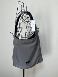 未使用 センソユニコPOINTLIGNE／グレー&ブラックショルダーバッグ