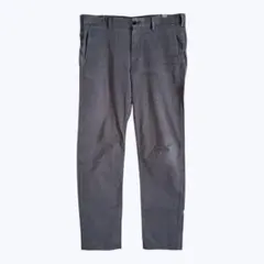 ユニクロ グレー ストレート パンツ スラックス メンズ