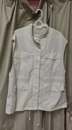 【W closet 】ベストのサムネイル
