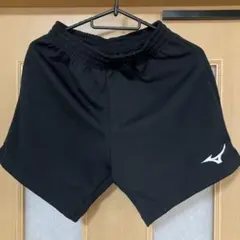 ミズノ　短パン　黒　Ｌサイズ　バドミントン　バレーボール