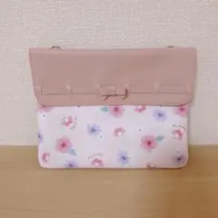 Item thumbnail for item 56fae1e8-9ccf-464d-9dc9-0a6c1c416442