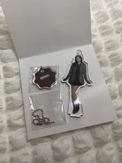 TWICE ミナ ランダムミニアクリルスタンドチャーム