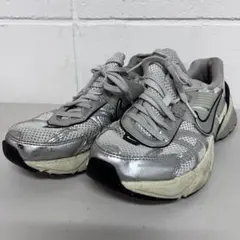 希少 正規品 NIKE V2K RUN サイズ23.5cm ナイキ スニーカー