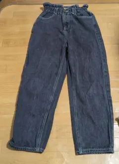 classical elf 黒ストレートデニム