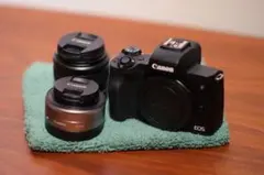 EOS Kiss M ミラーレス一眼 本体 レンズ2本 純正バッテリー2個のサムネイル