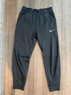 Nike ブラック ジャージパンツ