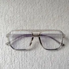 Item thumbnail for item 18e3d155-f571-49a3-bec3-36e4e7f2caa9