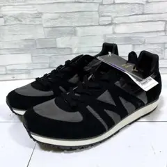 新品 ミズノ マーガレットハウエルコラボ ローカットスニーカー 黒 23.5