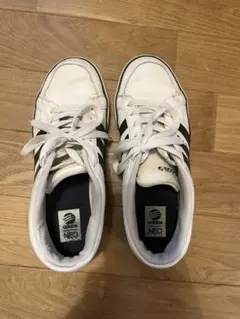 adidas NEO ホワイト ブラック スニーカー　25センチ