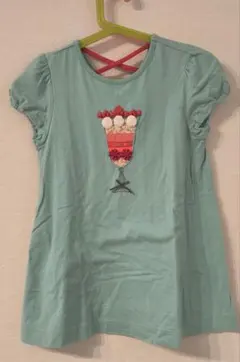 ファミリア　ｆdashいちご　パフェ　グリーン系Tシャツ