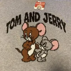 トムとジェリー　セーター　ニット　大きいサイズ　ゆったりサイズ　Lサイズなのに！