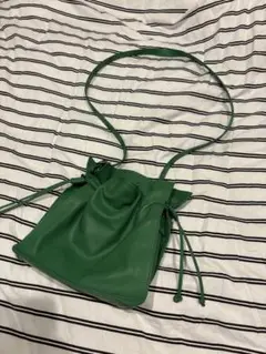 グリーン 巾着型 ショルダーバッグ