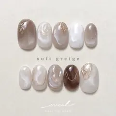 ネイルチップ　ニュアンスネイル　グレージュ　ブラウン　もやもや　ぷっくり　淡色