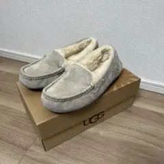 美品 UGG アグ ANSLEYアンスレーモカシン ライトグレー 22cm