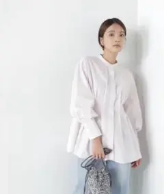NATURAL BEAUTY BASIC タックウエストフォルムシャツ