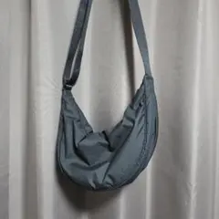 【UNIQLO】ラウンドミニショルダーバッグ ブラック